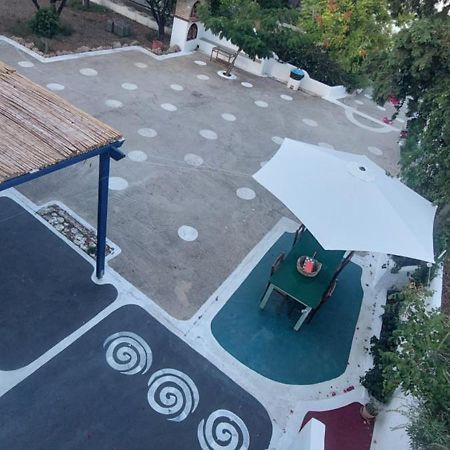 Ο Μπαξεσ Apartman Livádi Asztipáleasz Kültér fotó
